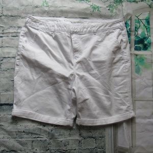 Lane Bryant Genius Fit Bermuda Jean Shorts Size 26